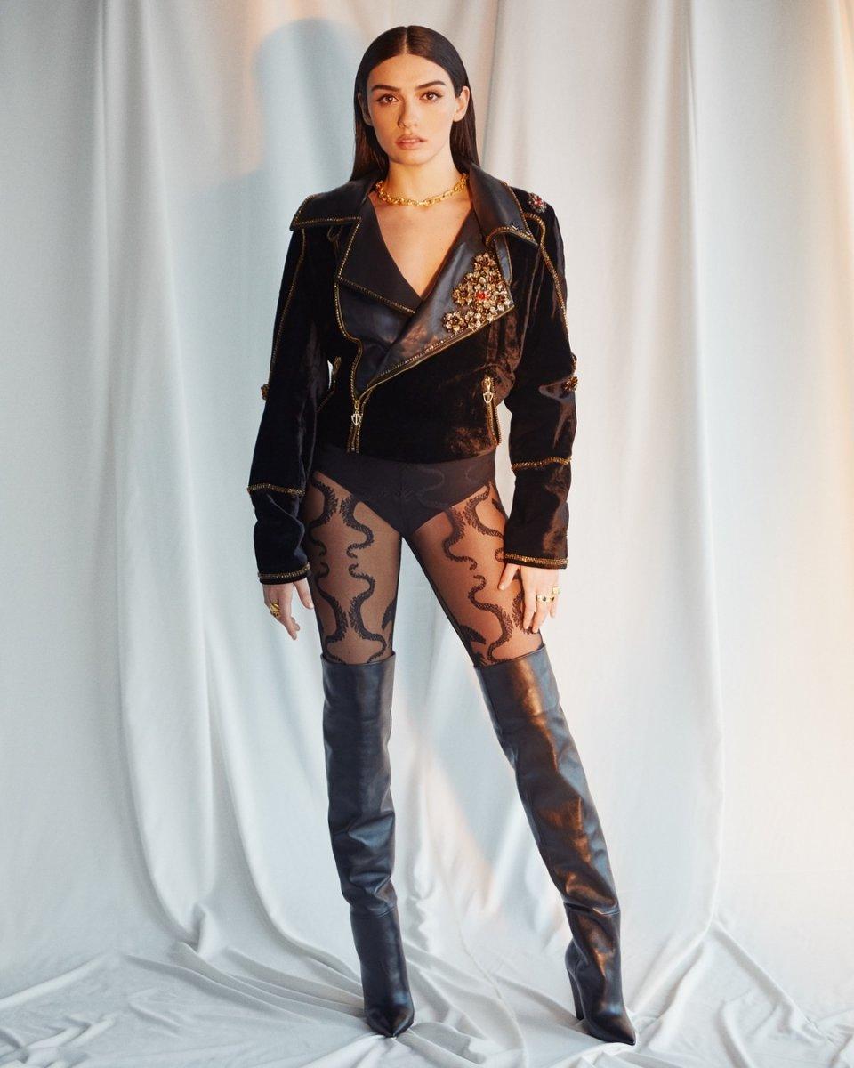 Hazar Ergüçlü, Onur Ünlü ile olan ilişkisini anlattı