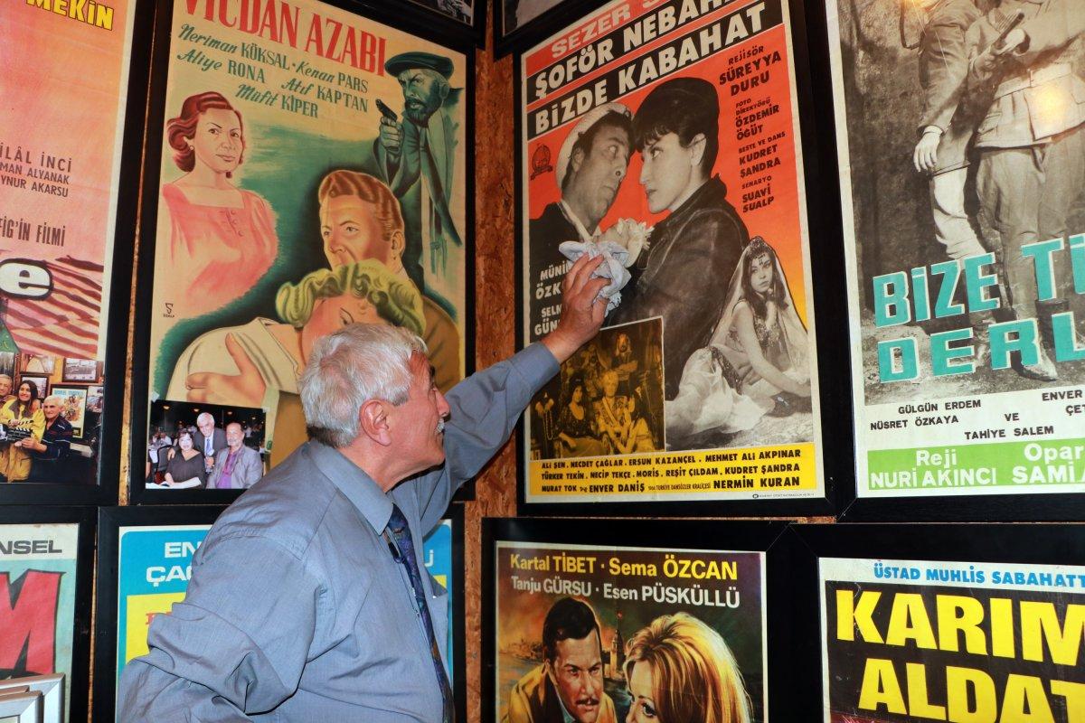 Adana'da müzeye çevirdiği evinde Yeşilçam’ı yaşatıyor