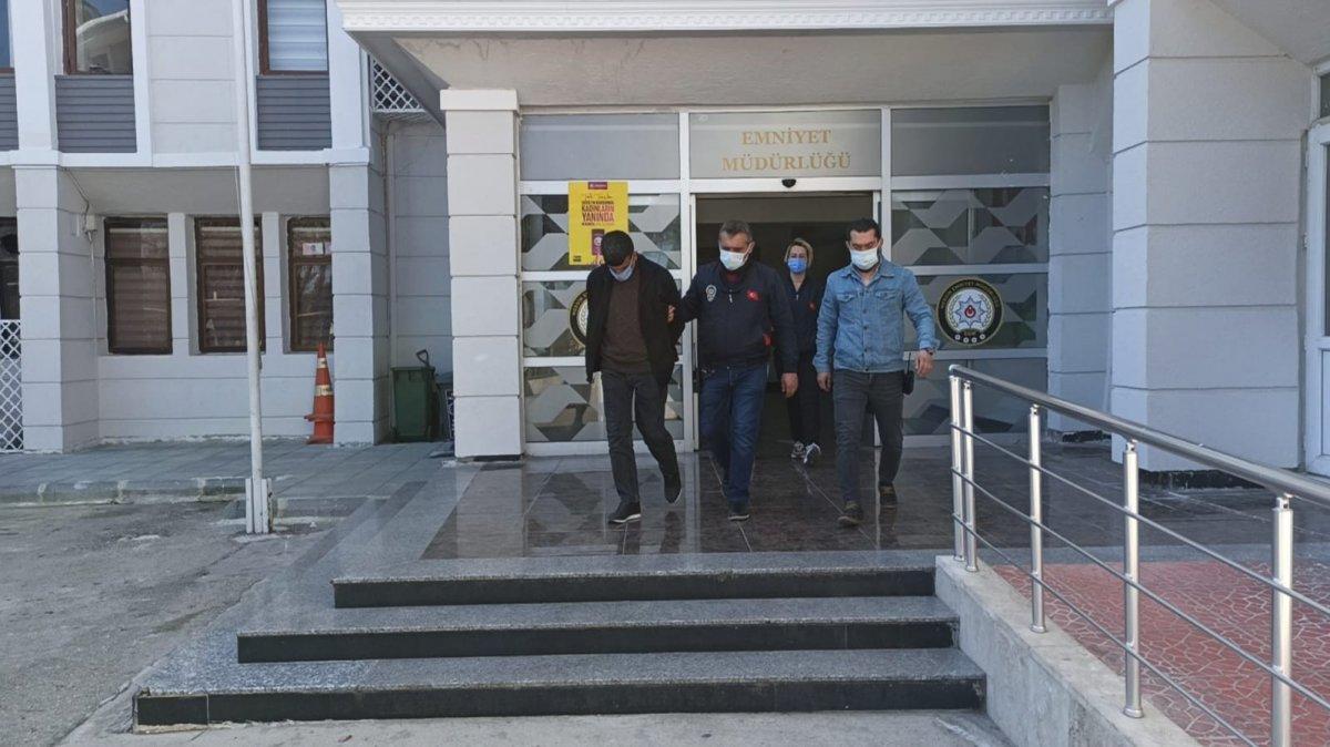 Mersin'de yankesicilik yöntemiyle 3 bin 250 lira çaldı