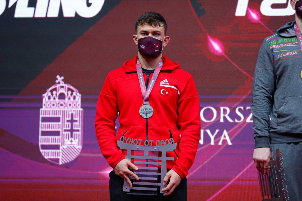 Milliler Budapeşte'de 6 madalya kazandı