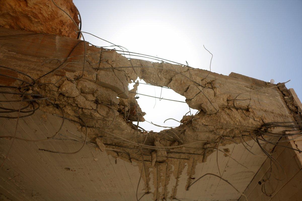 Esad ve İran destekli teröristler İdlip'te hastaneye saldırdı