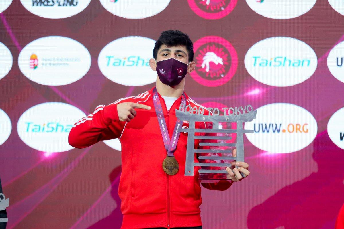 Milliler Budapeşte'de 6 madalya kazandı