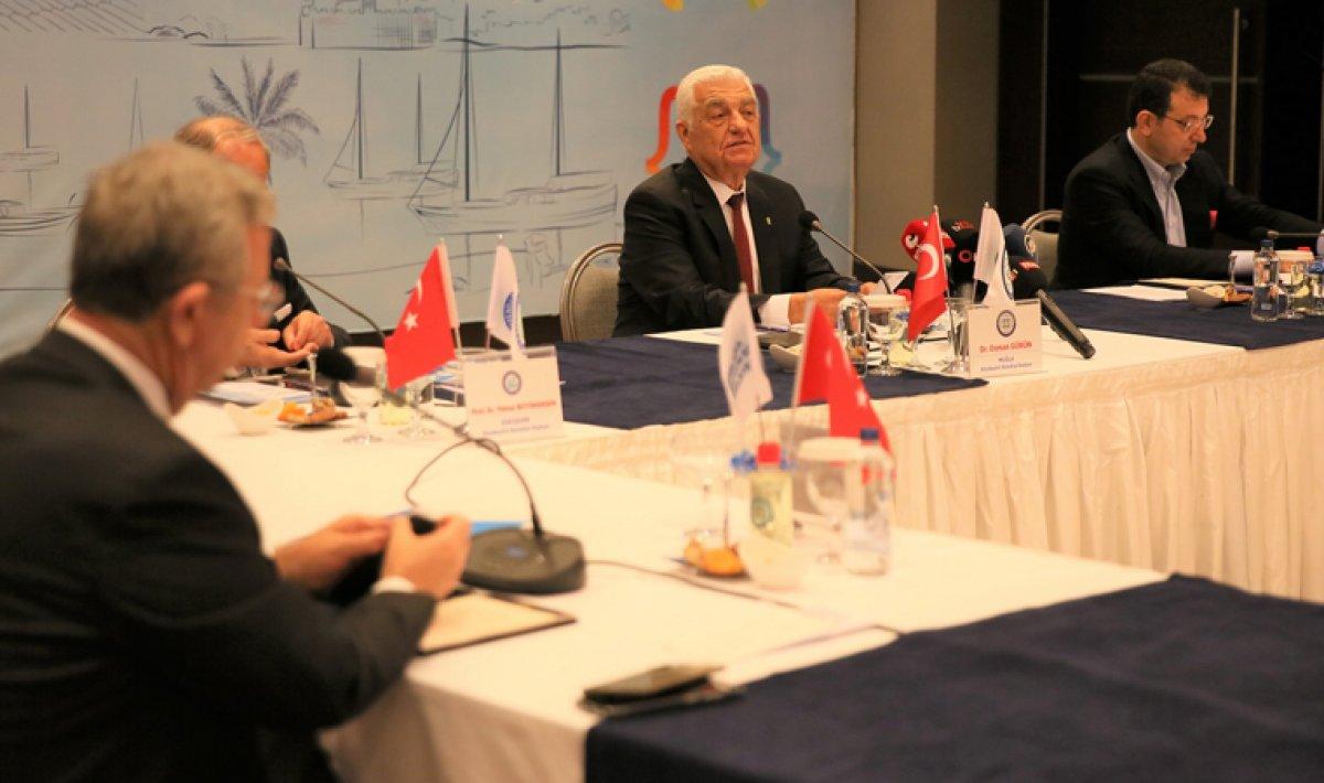 CHP'li Başkanlar: Hizmet etmemiz engellenmeye çalışılıyor