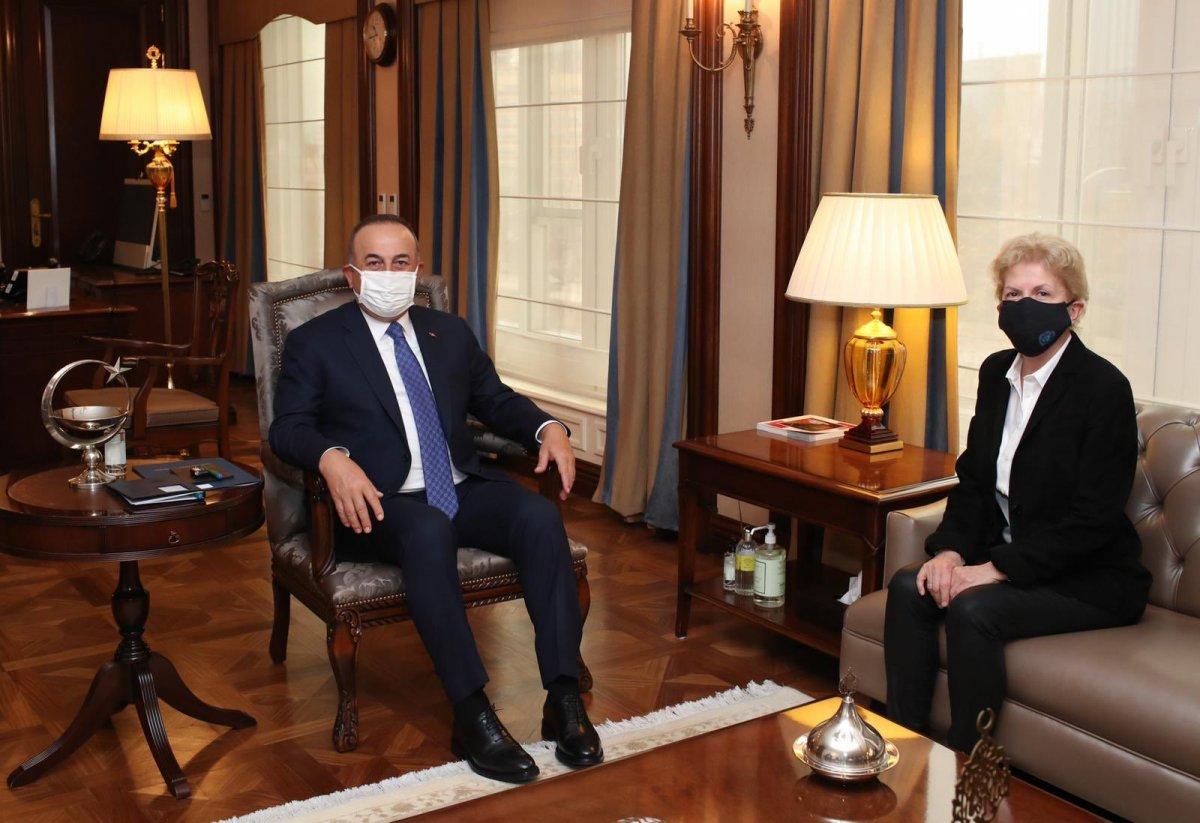 Mevlüt Çavuşoğlu'ndan Kıbrıs'ta iki devletli çözüm vurgusu