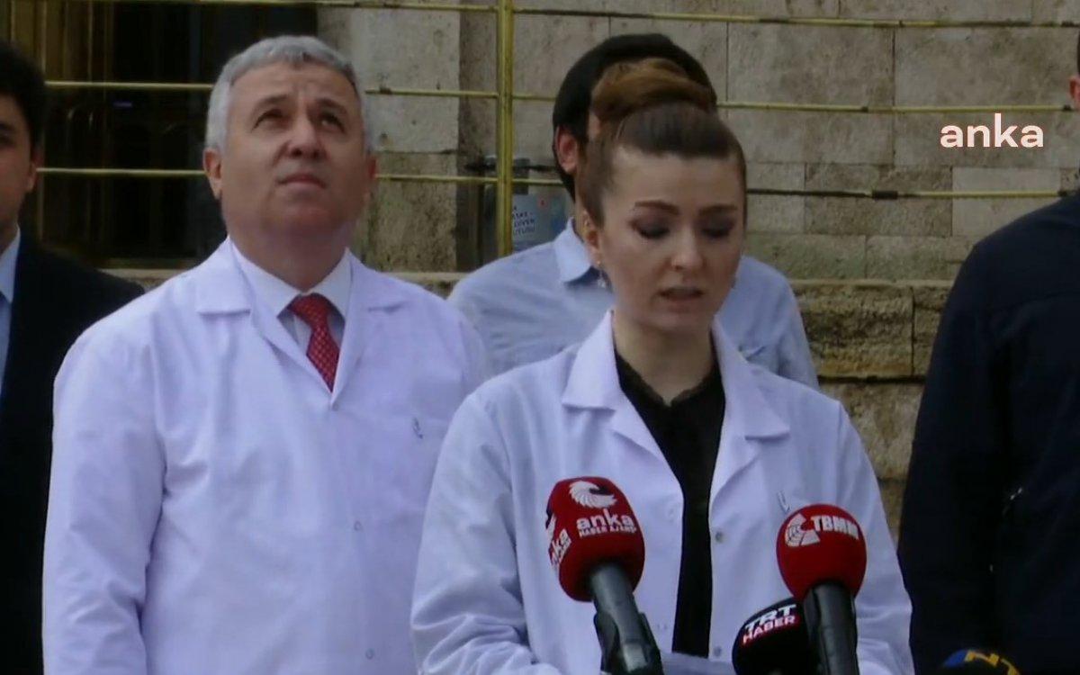 TBMM bahçesine yıldırım düştü