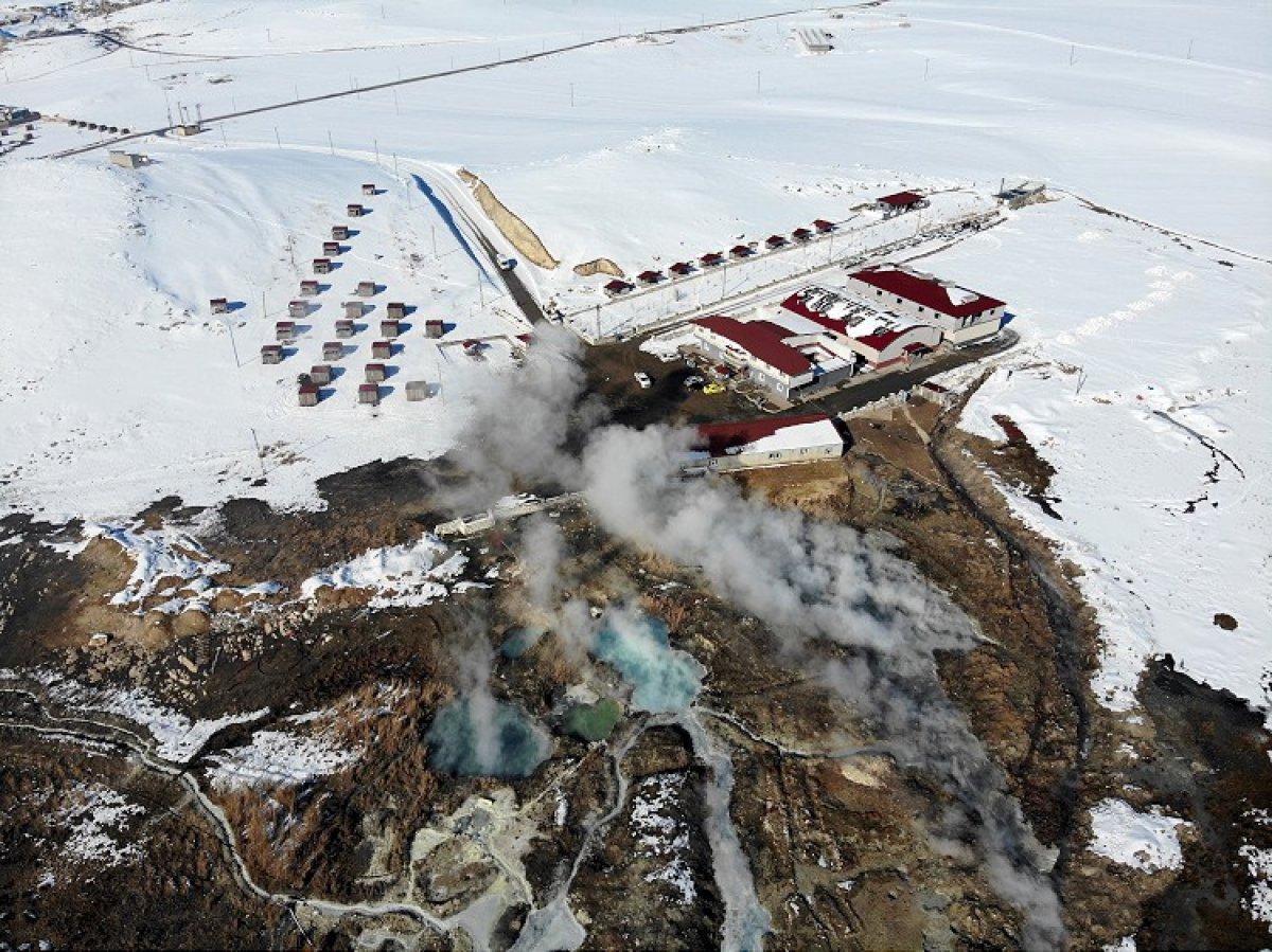 Ağrı'da Diyadin kaplıcaları ilgi görüyor