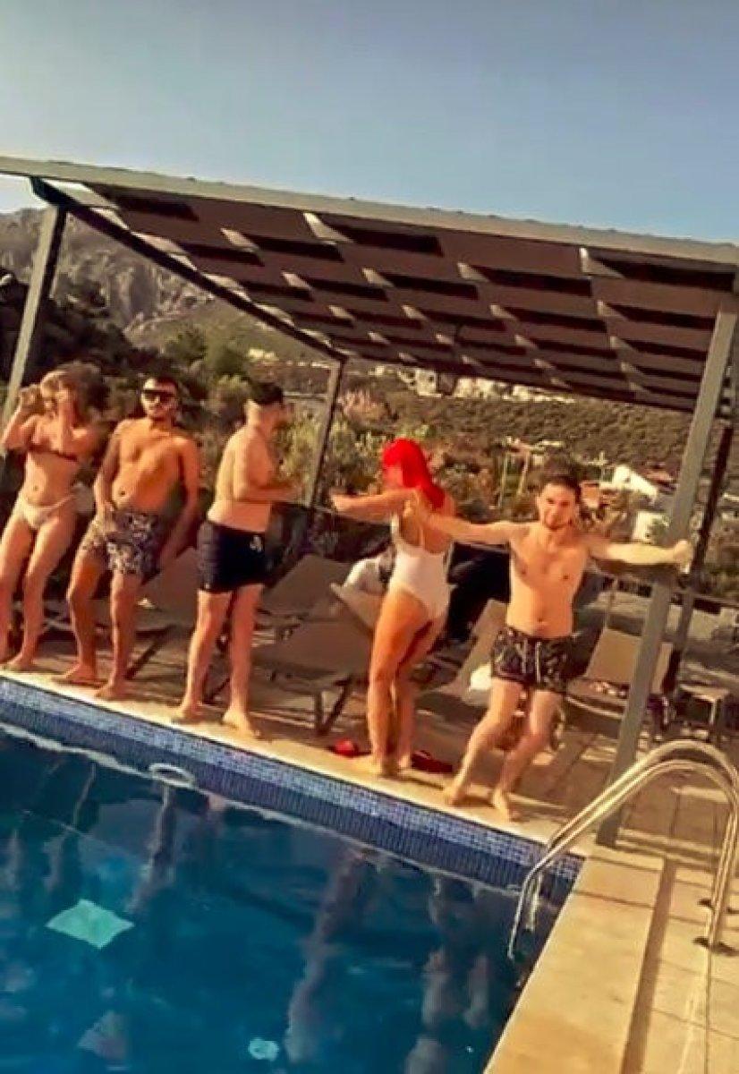 Antalya'da 'pes' dedirten kaçak havuz partisi