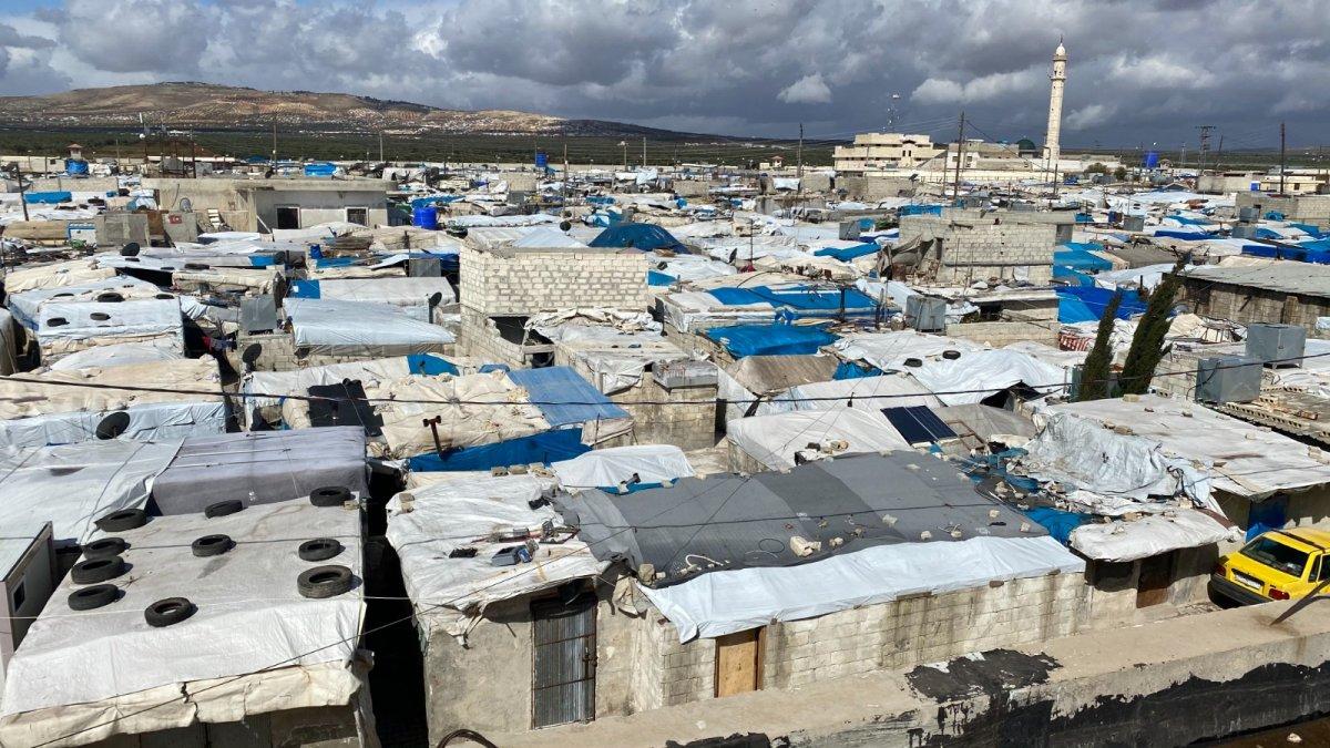 Saker Vakfı, Müslümanlara yardım eli uzatmaya devam ediyor