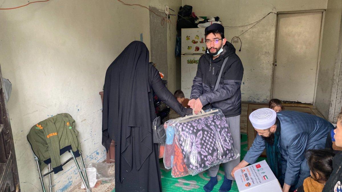 Saker Vakfı, Müslümanlara yardım eli uzatmaya devam ediyor