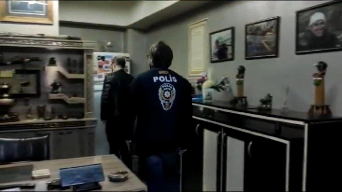 Banka sistemine girerek vurgun yapan çetenin 5 üyesi yakalandı