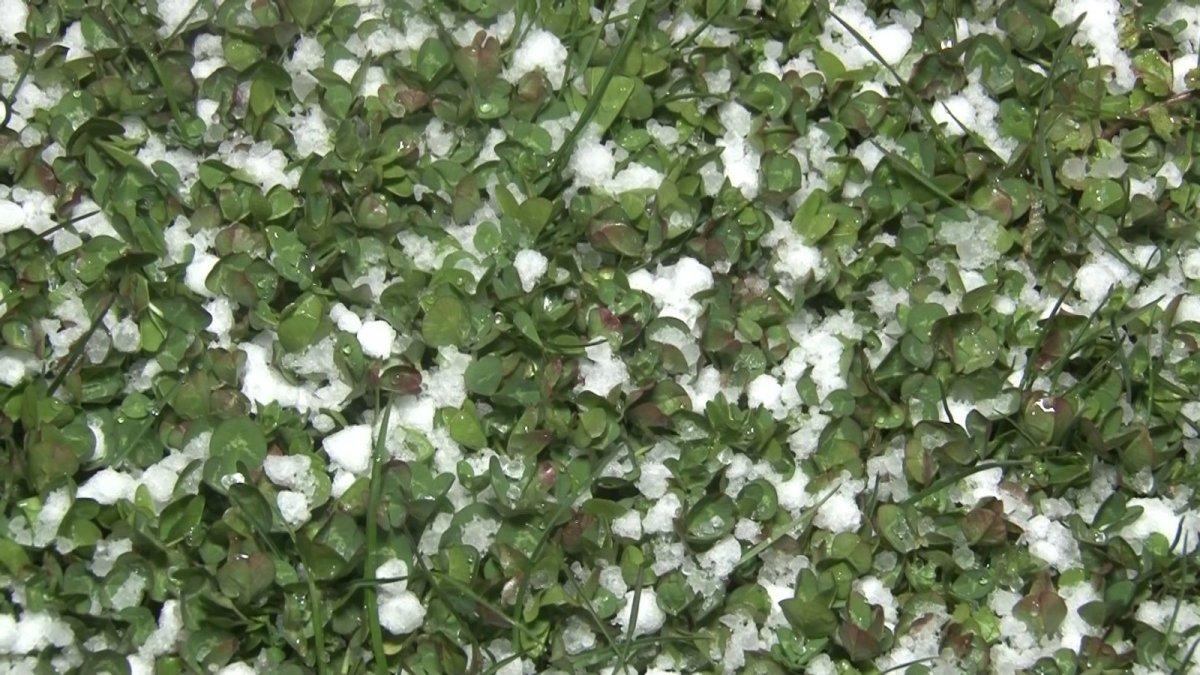 İstanbul'da kar yağışı etkisini gösterdi