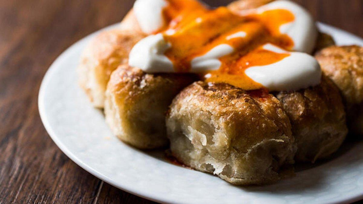 Boşnak mantısı nasıl yapılır, malzemeleri nelerdir? Pratik Boşnak mantısı tarifi..