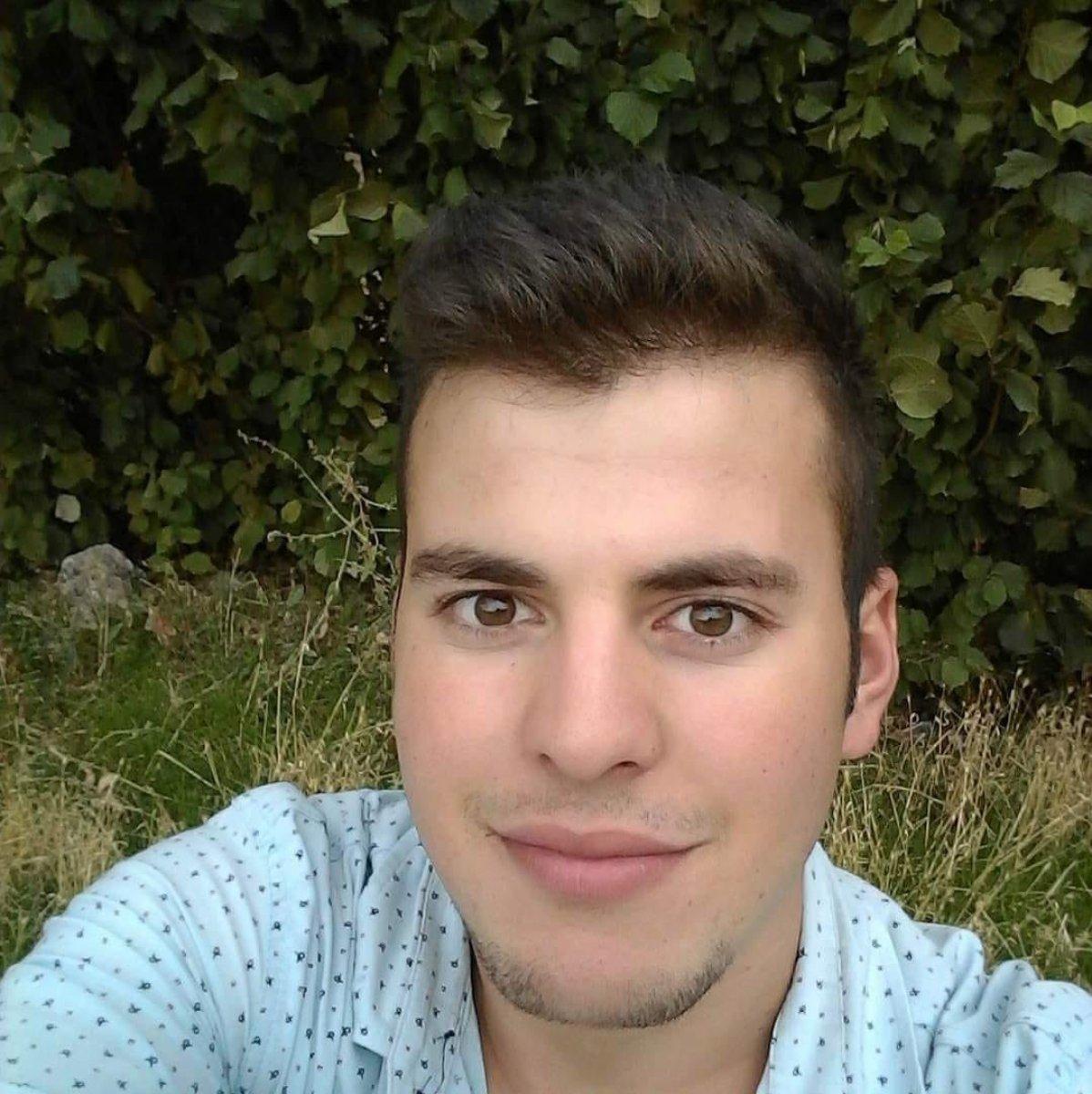 Denizli'de otomobil takla attı: 2 ölü, 3 yaralı