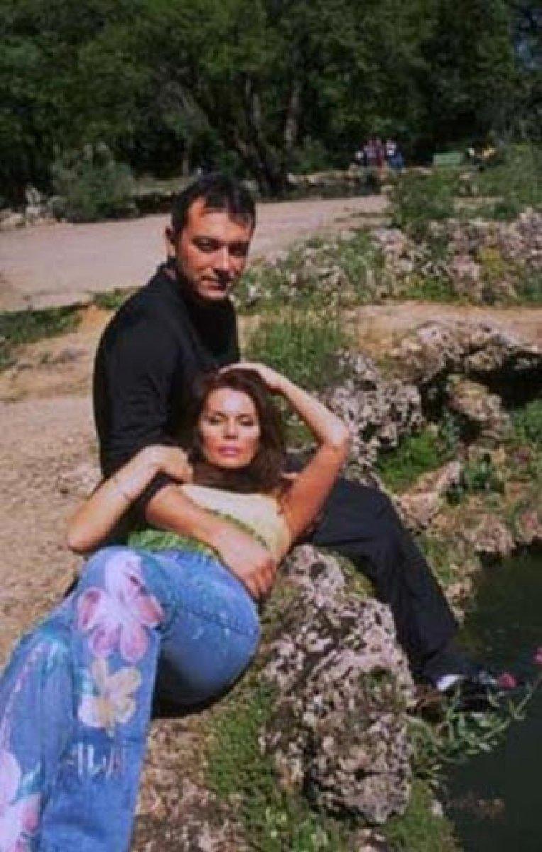 Yalçın Dümer, kızının fotoğrafıyla özlem giderdi