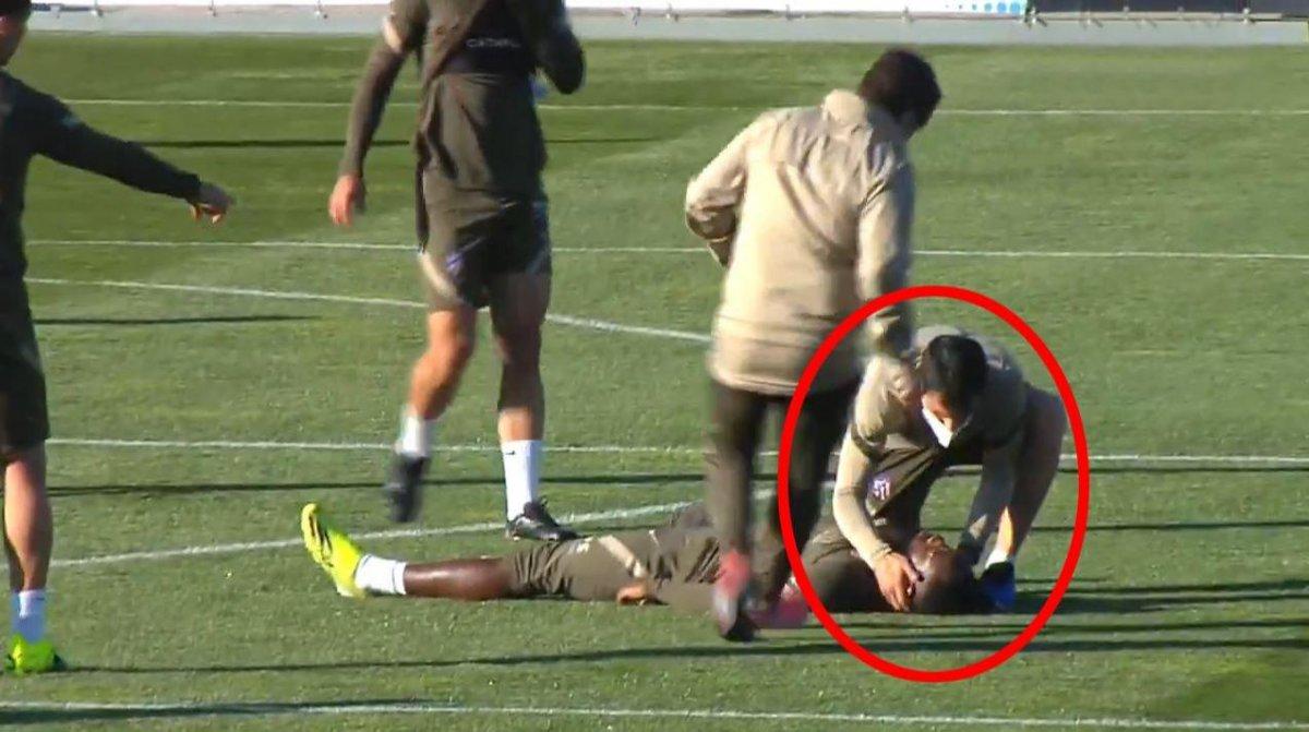 Moussa Dembele antrenmanda bayıldı