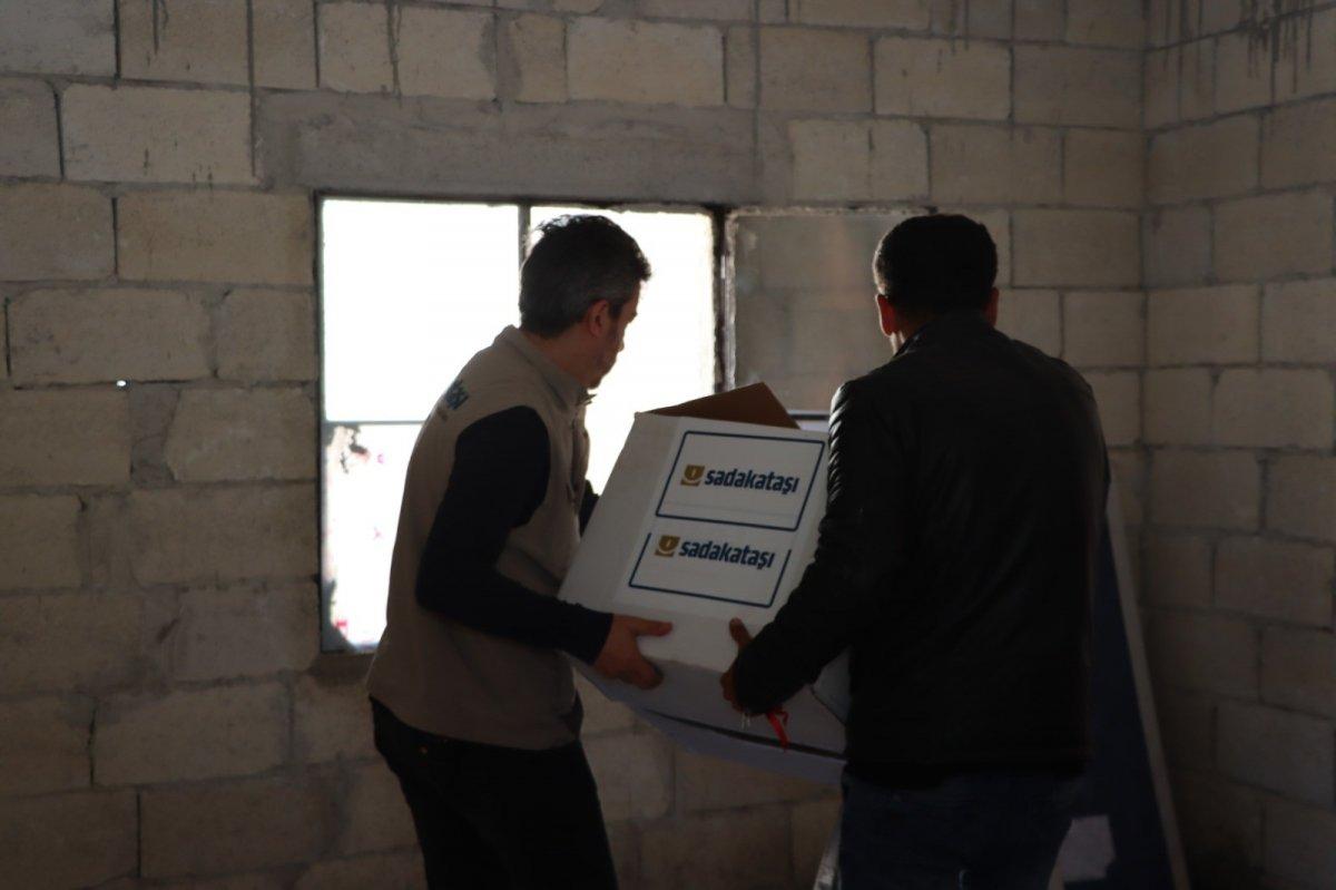 Binali Yıldırım’dan İdlibli mültecilere ev desteği