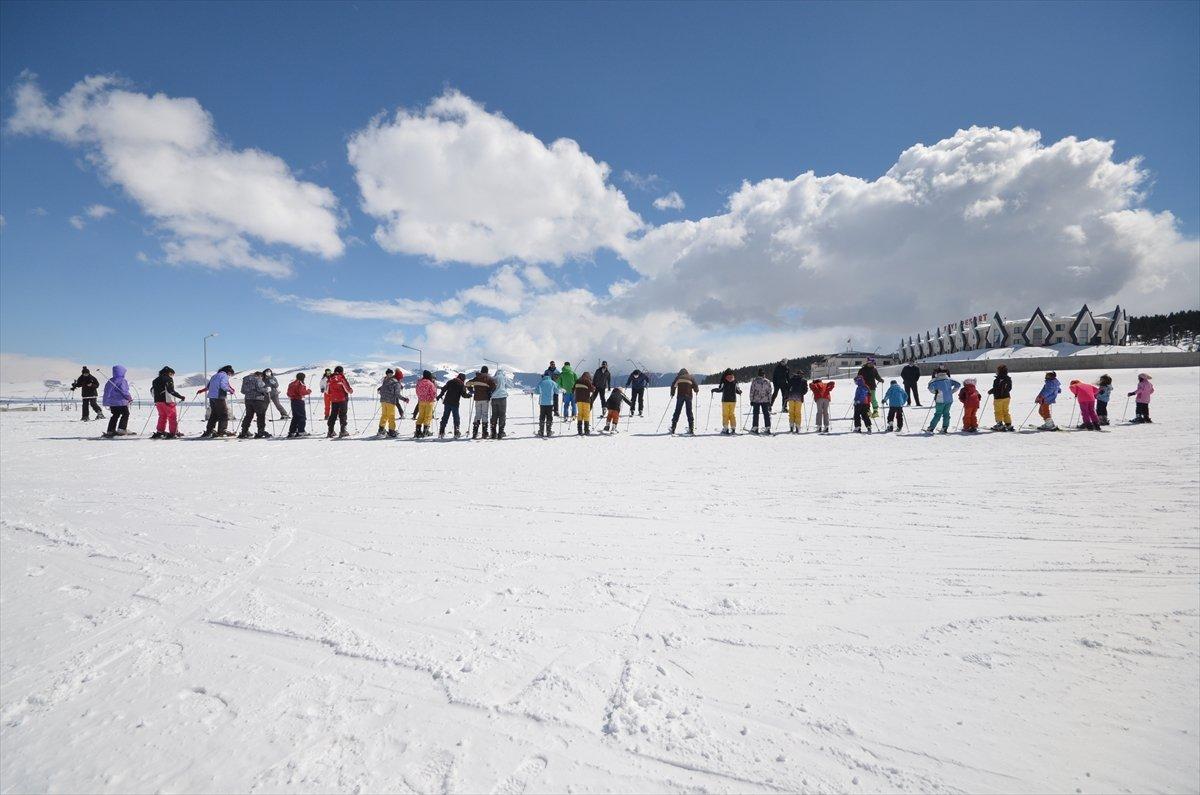 Kars'ta şehit ve gazi çocukları, milli sporcu olmaya hazırlanıyor