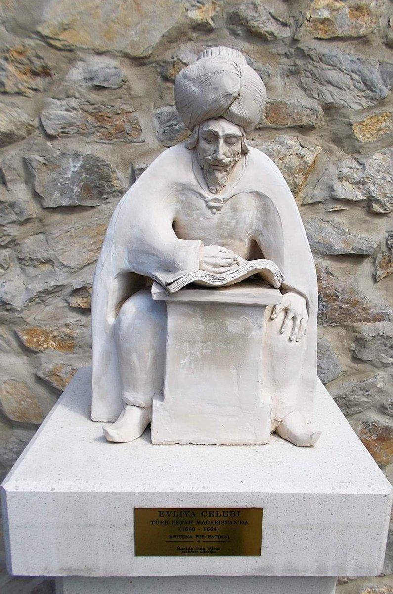 Türk gezgin ve yazar Evliya Çelebi 410 yaşında