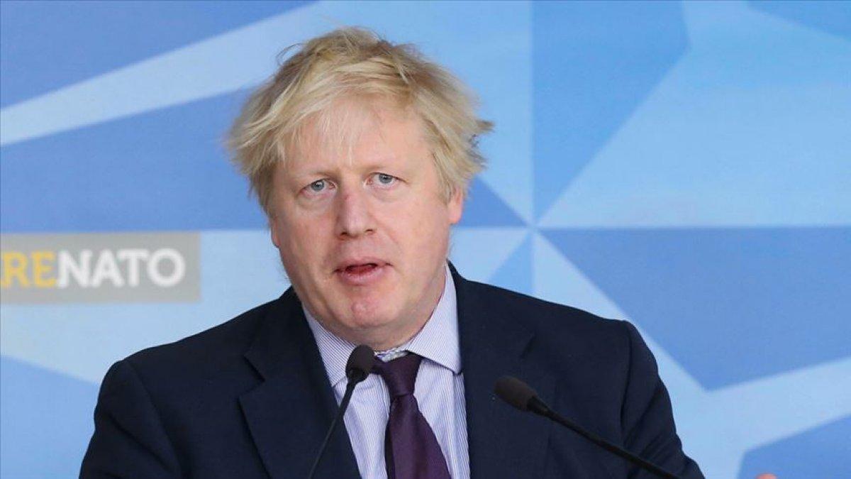 Boris Johnson'dan aşı pasaportu açıklaması