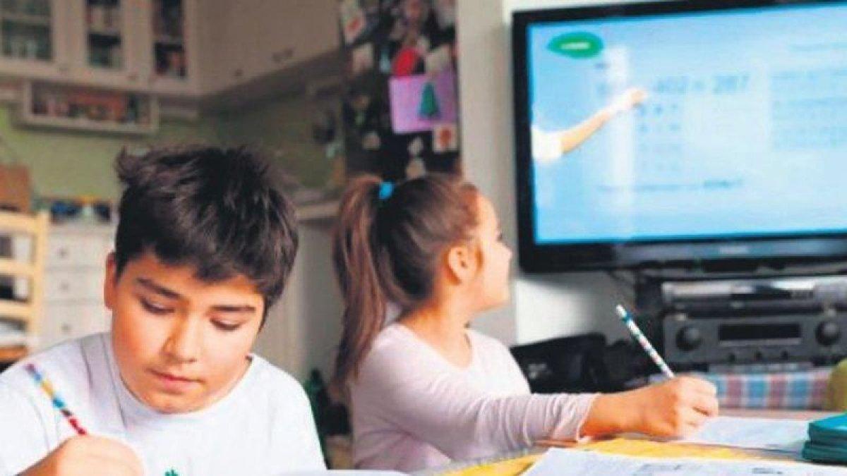 Uzaktan eğitim kalıcı mı olacak? Pandemiden sonra uzaktan eğitim devam edecek mi?