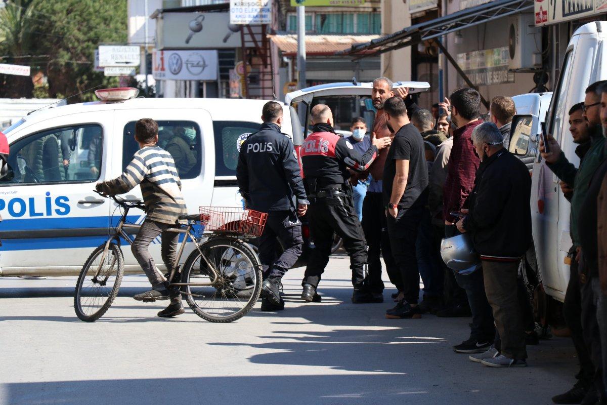 Antalya’da iki kişi tüpleri patlatacağız diyerek sanayi sitesini birbirine kattı