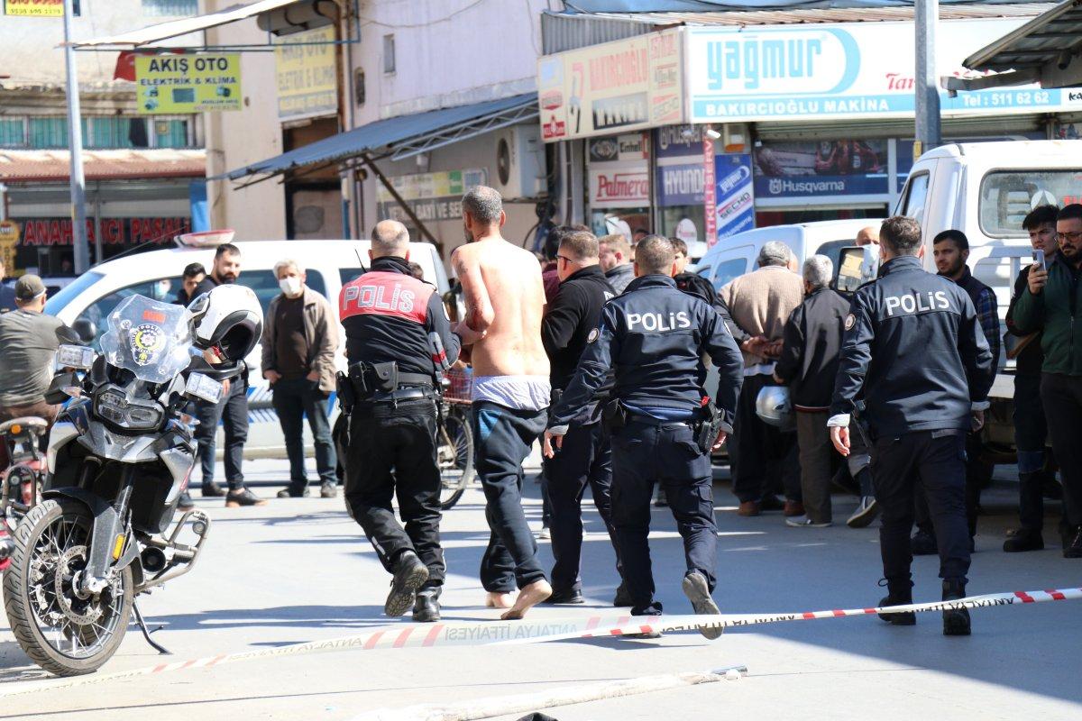 Antalya’da iki kişi tüpleri patlatacağız diyerek sanayi sitesini birbirine kattı