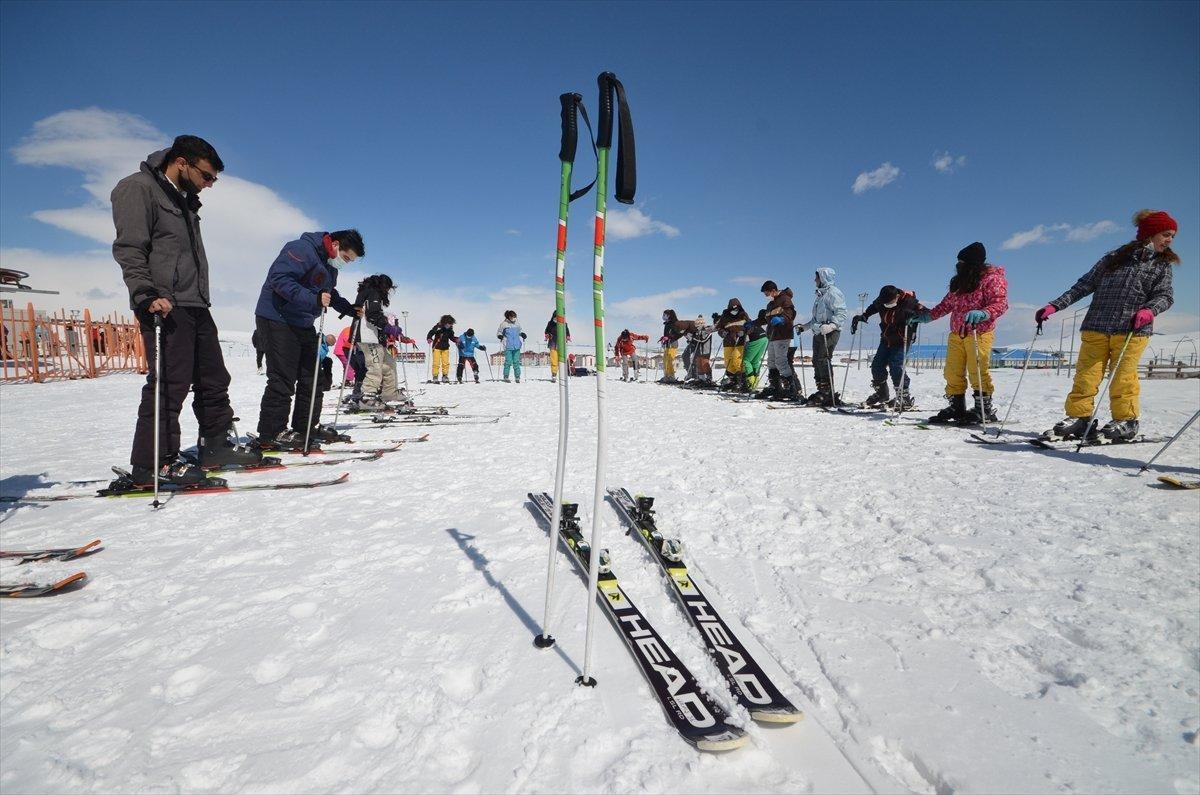 Kars'ta şehit ve gazi çocukları, milli sporcu olmaya hazırlanıyor