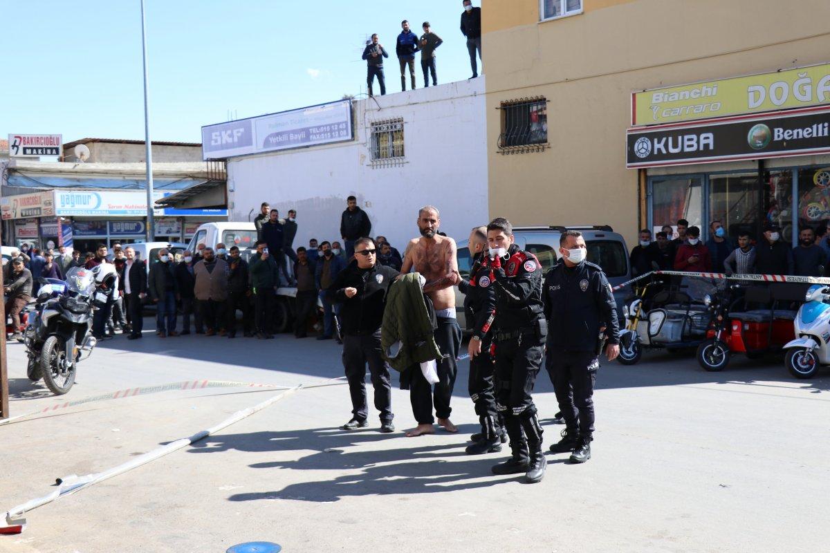 Antalya’da iki kişi tüpleri patlatacağız diyerek sanayi sitesini birbirine kattı