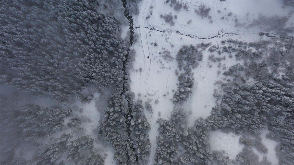 Rize'de kar yağışı etkili oldu