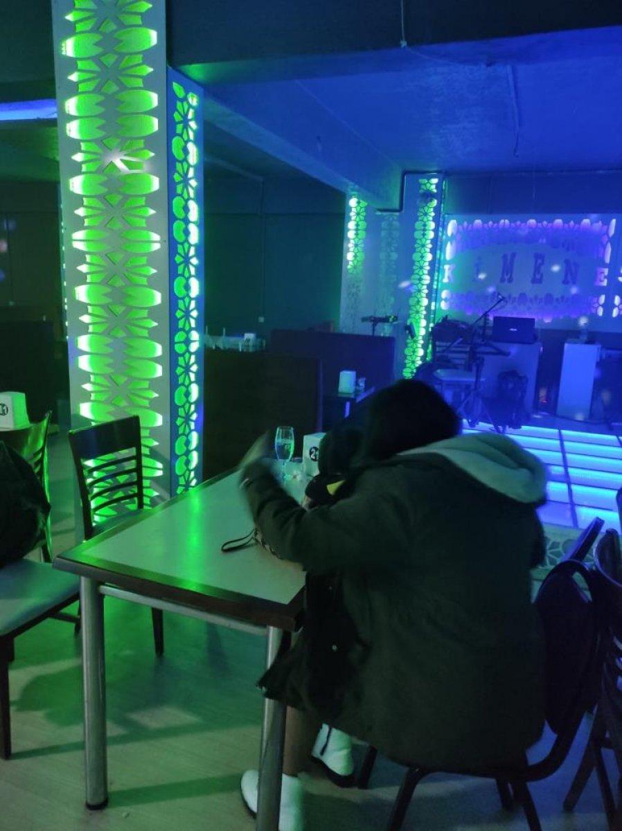 Konya’da mührü bozulan eğlence mekanına polis baskını