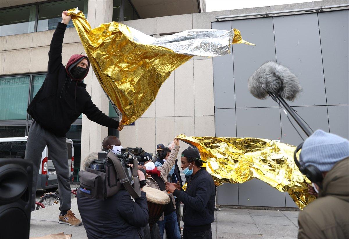 Brüksel'de göçmenler, oturum taleplerine olumlu yanıt istiyor