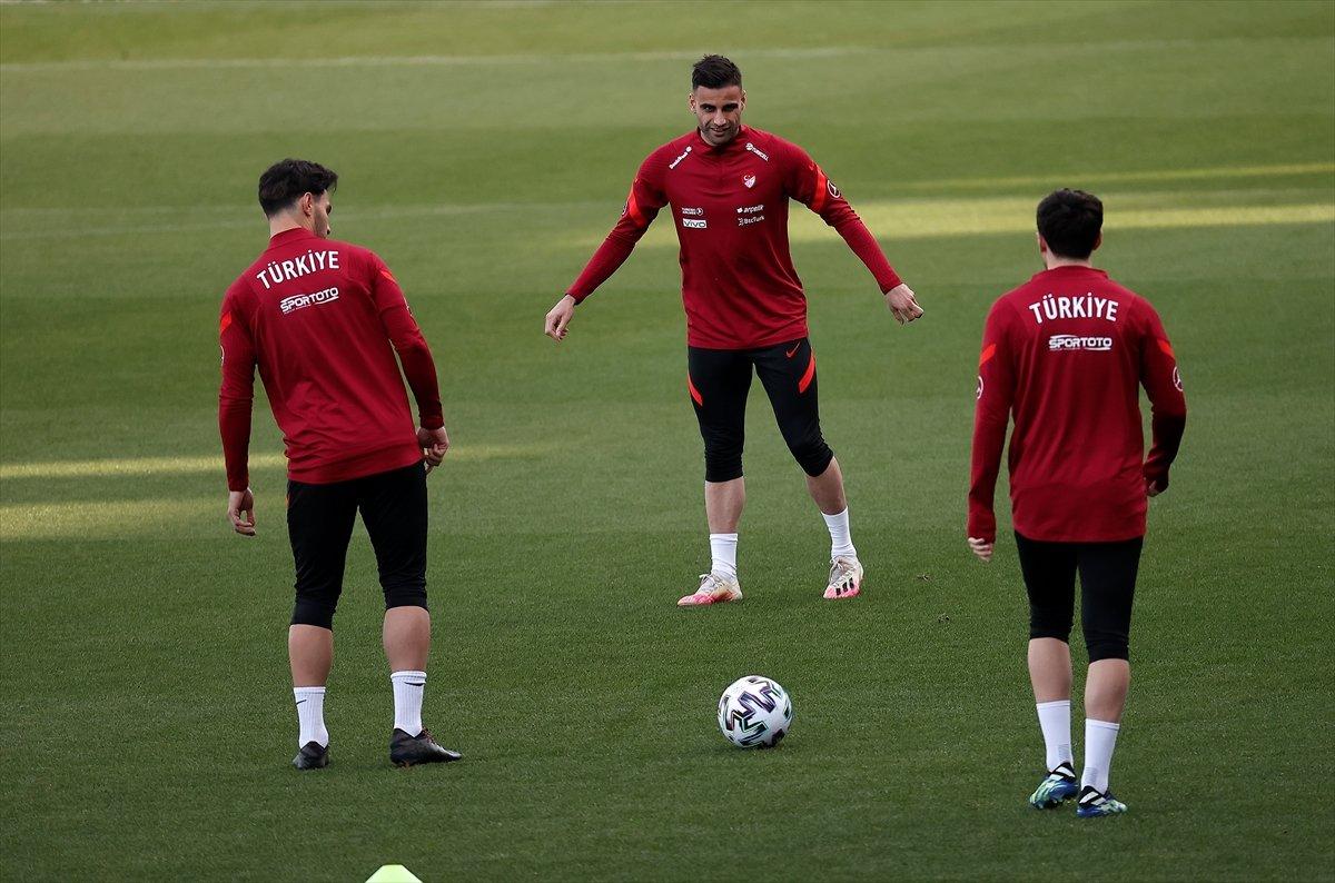 Şenol Güneş: Fizik, moral ve iman gücümüzü kullanacağız