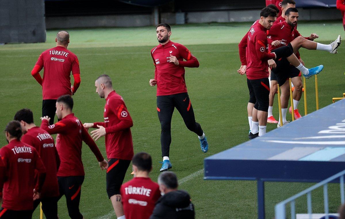 Şenol Güneş: Fizik, moral ve iman gücümüzü kullanacağız