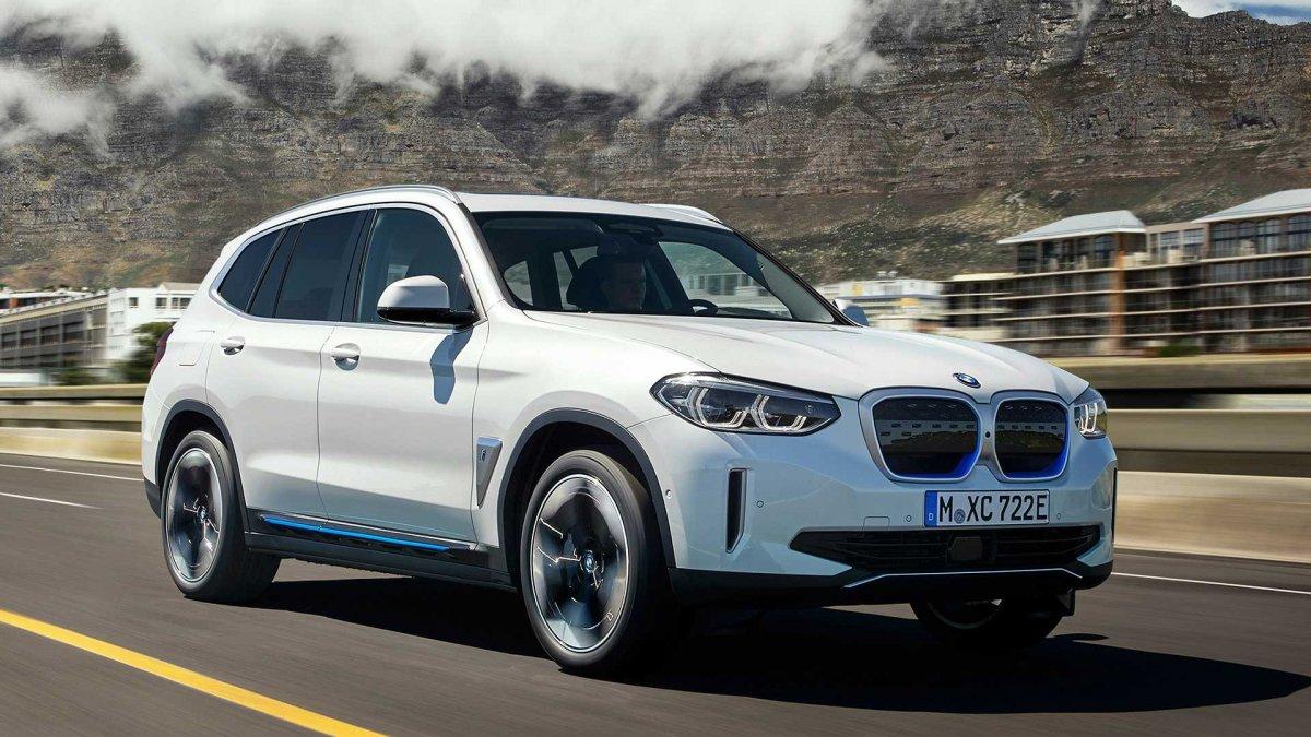 BMW İX3