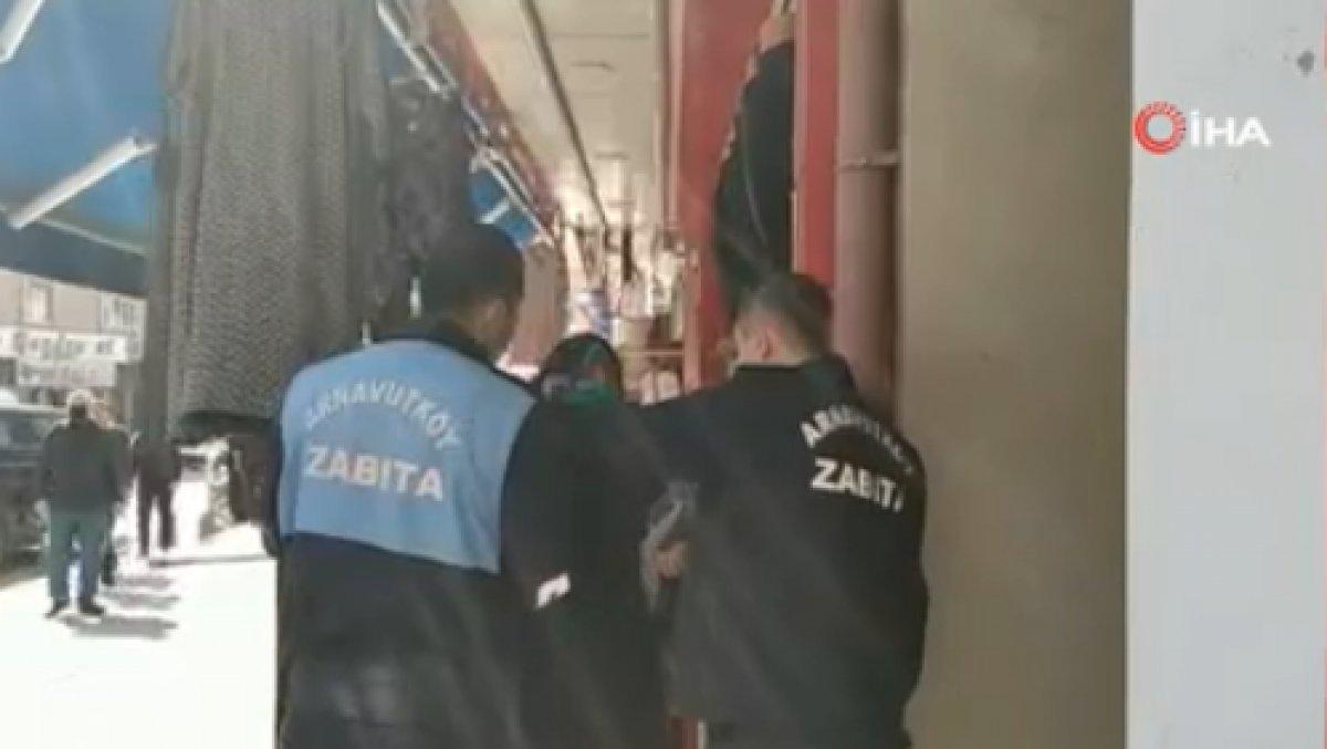 Arnavutköy'de dilencilik yapan kadın zabıtayı harekete geçirdi