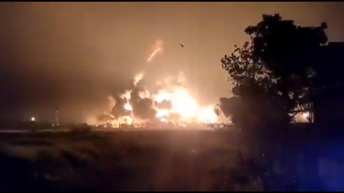 Endonezya'da petrol rafinerisinde patlama