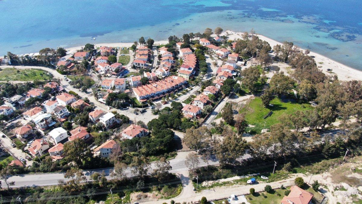 İzmir'de kendisine ait bir yolu daha ulaşıma kapattı