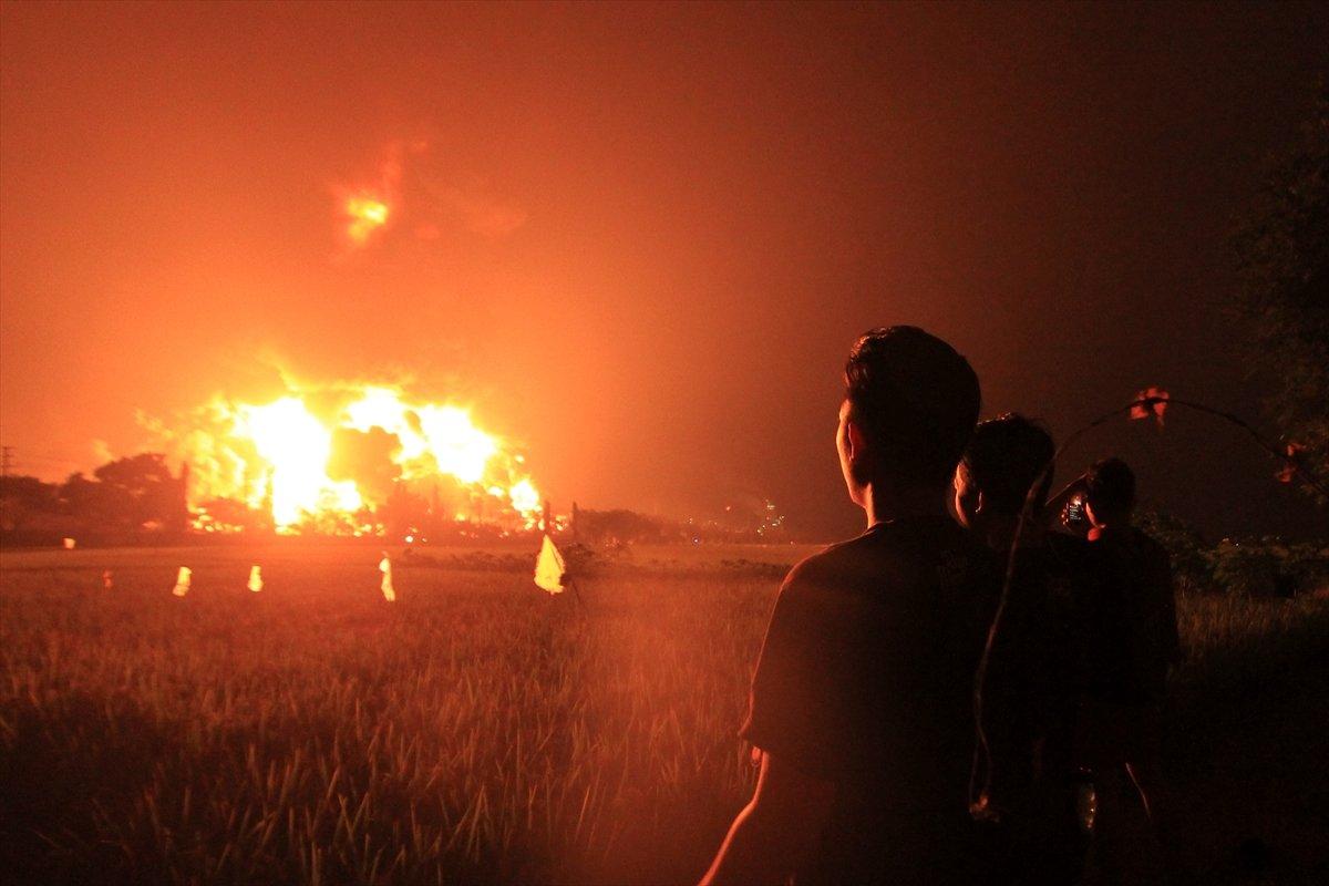 Endonezya'da petrol rafinerisinde patlama