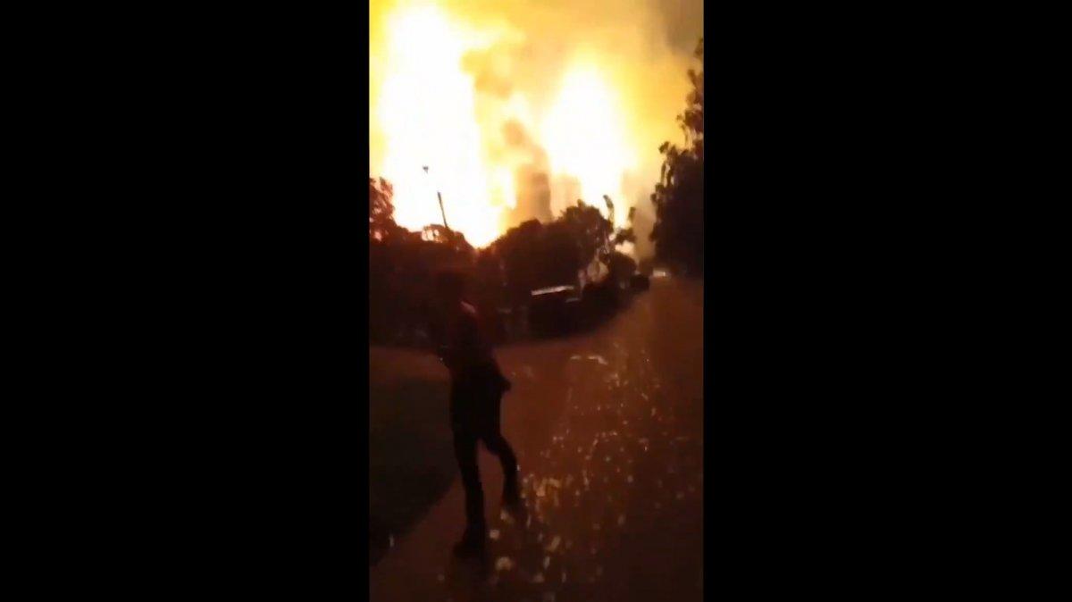 Endonezya'da petrol rafinerisinde patlama