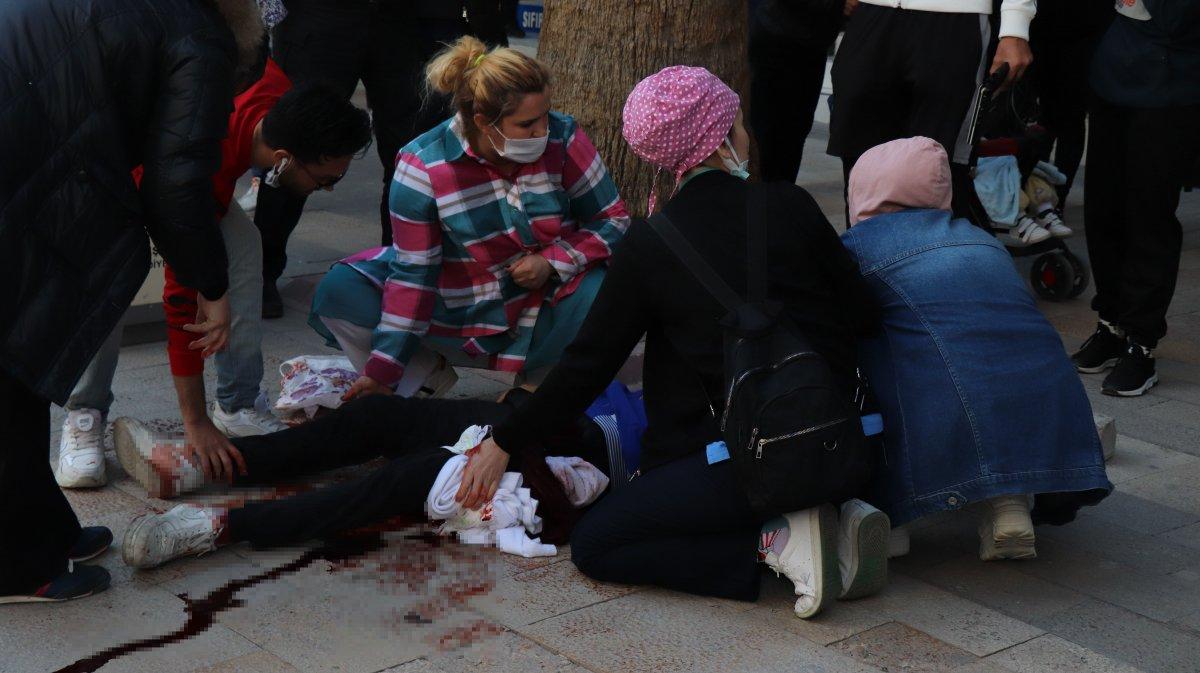 Denizli'de 16 yaşındaki çocuğa bıçaklı saldırı