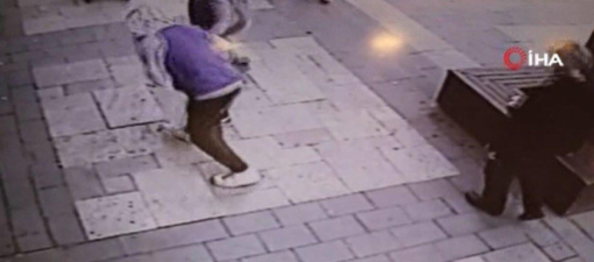 Denizli'de 16 yaşındaki çocuğa bıçaklı saldırı