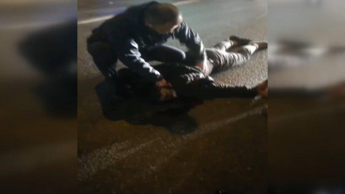 Beşiktaş'ta yolun karşısına geçmek istedi, otomobil çarptı