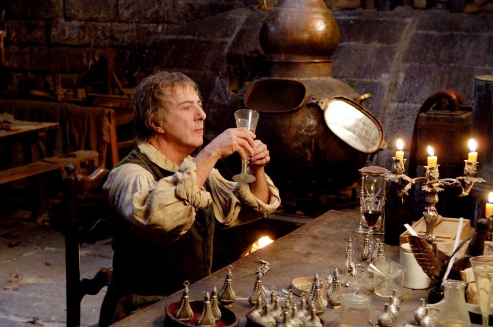 Patrick Süskind’in ilk romanı Koku, okurları büyülemeye devam ediyor