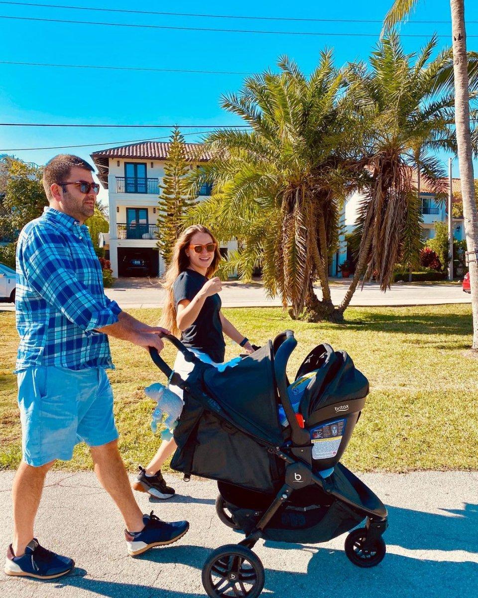 Ceyda Ateş'in kızı Talya'yı babasına benzettiler