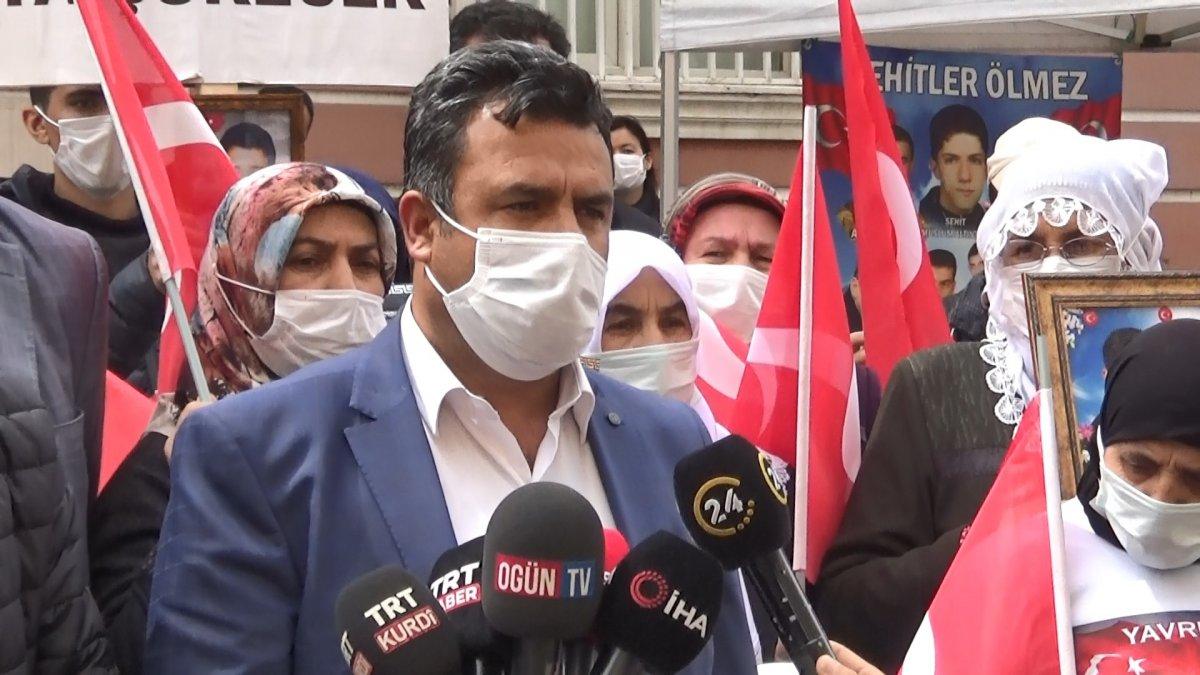 Evlat nöbetindeki aileler, zorla nöbete katıldıkları iddialarını yalanladı