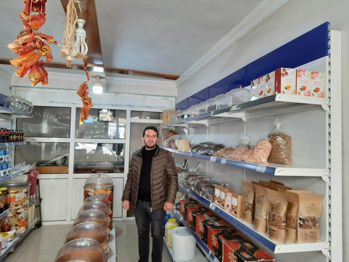 Bingöl'de hayırsever 30 bakkaldaki borçları kapattı