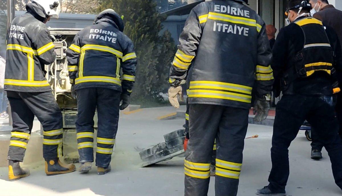 Edirne’de hastane içindeki cihazdan yangın çıktı