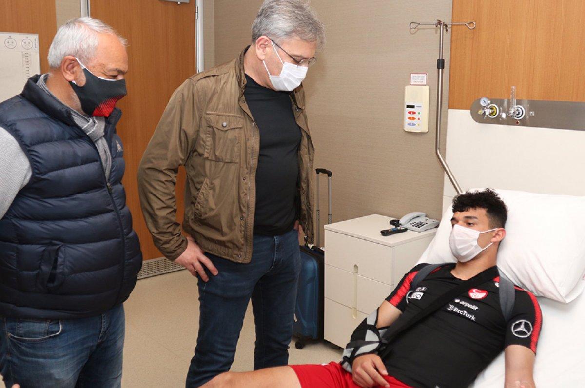 Gökdeniz Bayrakdar ameliyat oldu