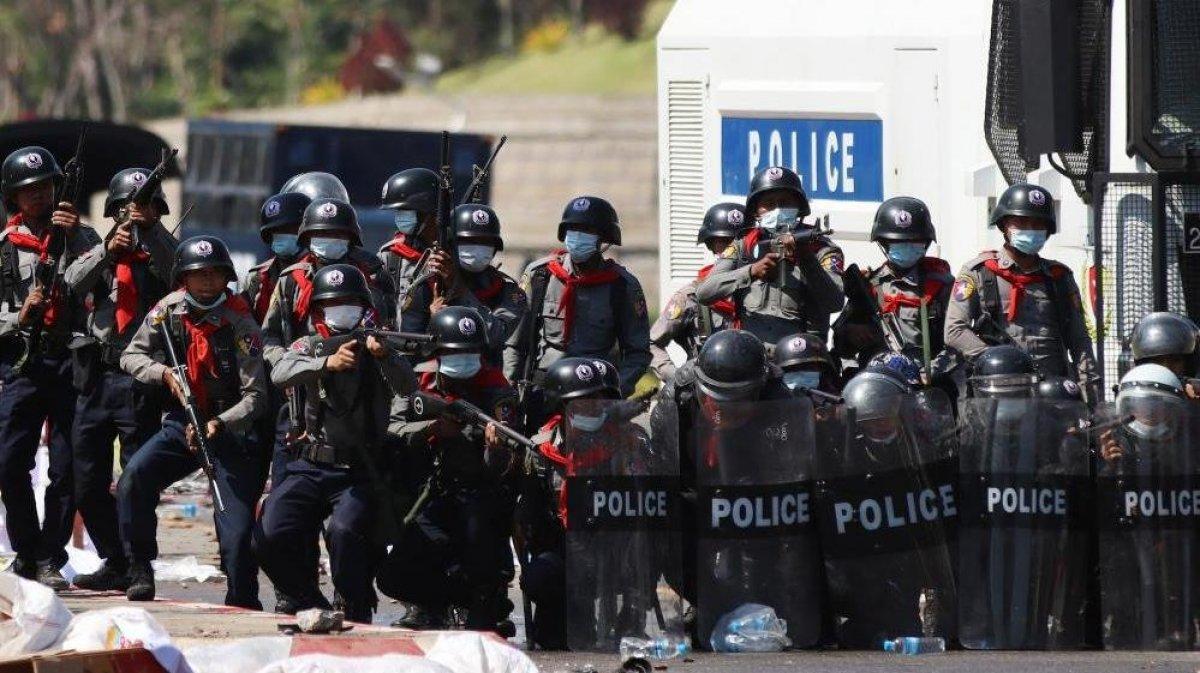 Japonya, Myanmar’a yaptığı kalkınma yardımlarını durdurdu