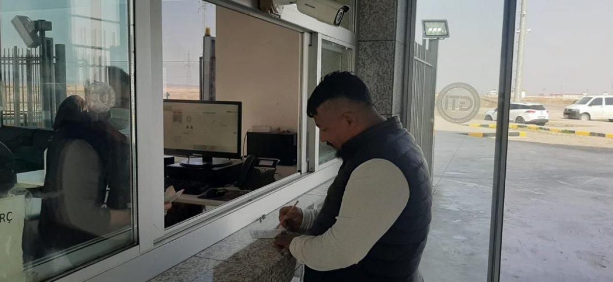 Türkiye-Azerbaycan arası kimlikle seyahat dönemi başladı